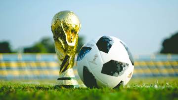 特朗普都嫌贵，2026世界杯沦为资本狂欢，FIFA吃相太难看｜开云官网首页（配图示意）
